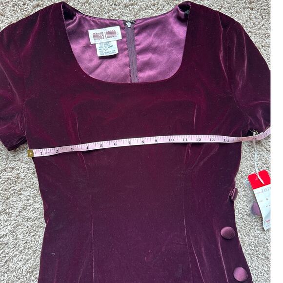 Maggy London Vintage Velvet Square Neck Side Button dress, RARE NWT, size 8 - Picture 7 of 8